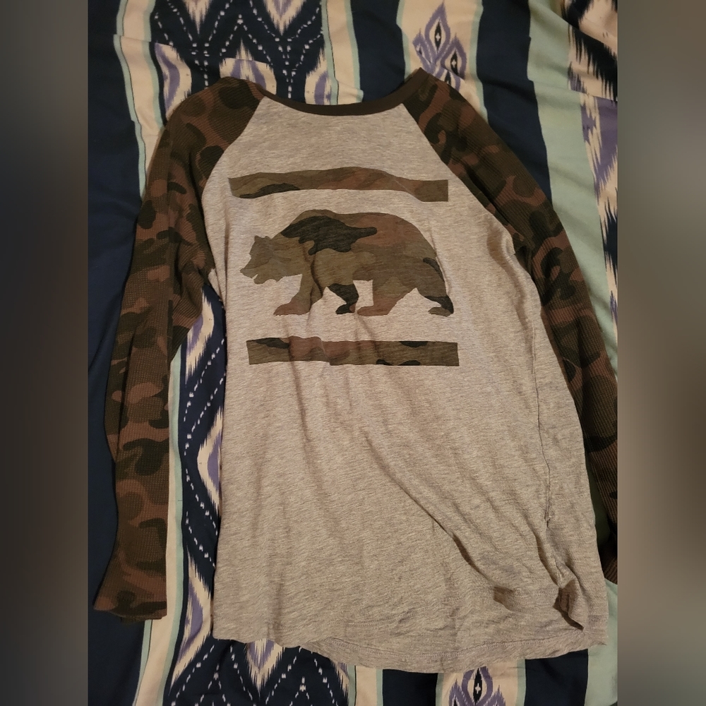 Kid's Bear Long-Sleeve Shirt